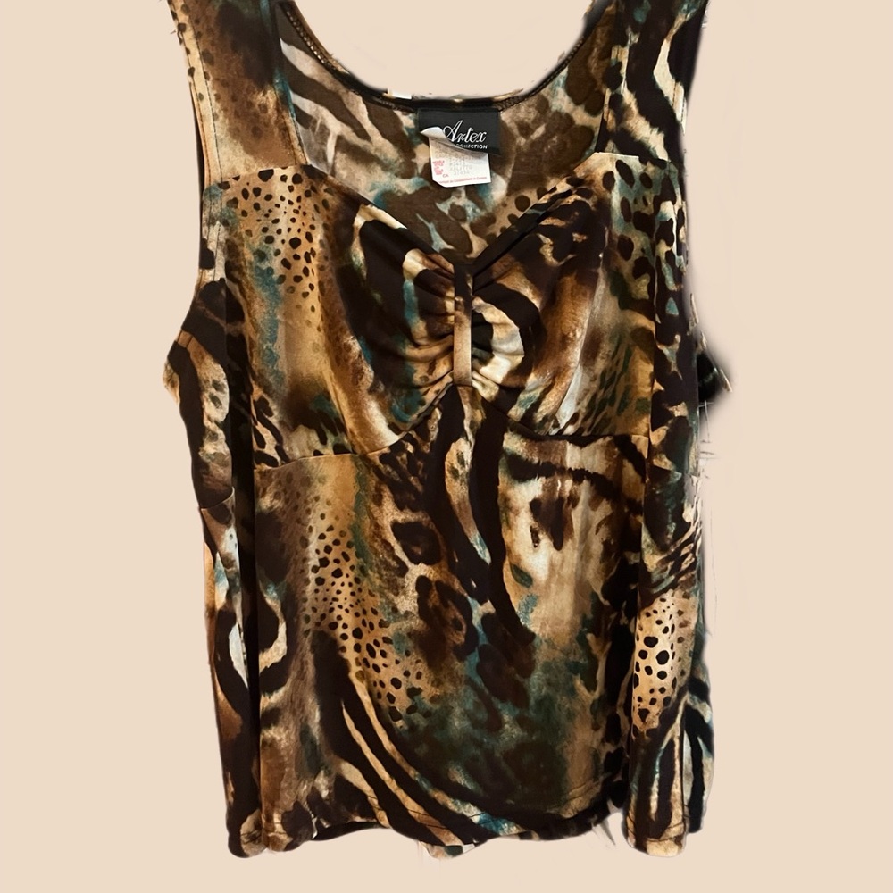 Earthy Animal Print Sleeveless Graphic Tank Top